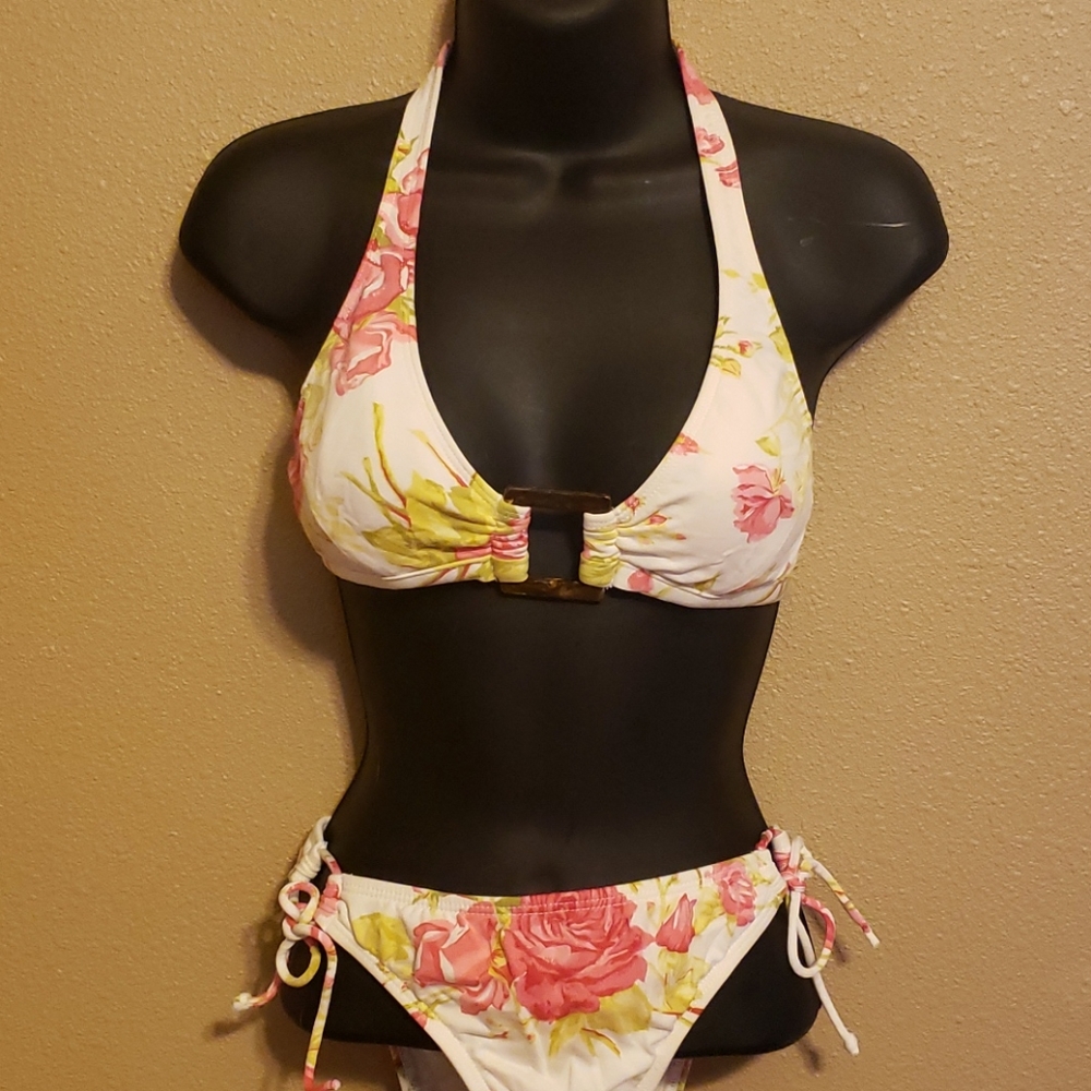 Hot Kiss Two Piece Bikini
